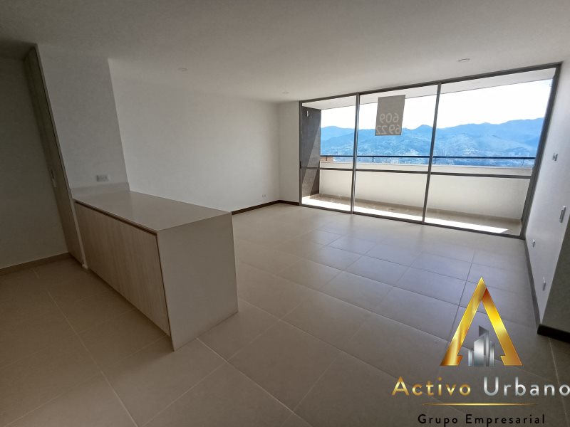 foto_104227_901271444_0147355378_ss