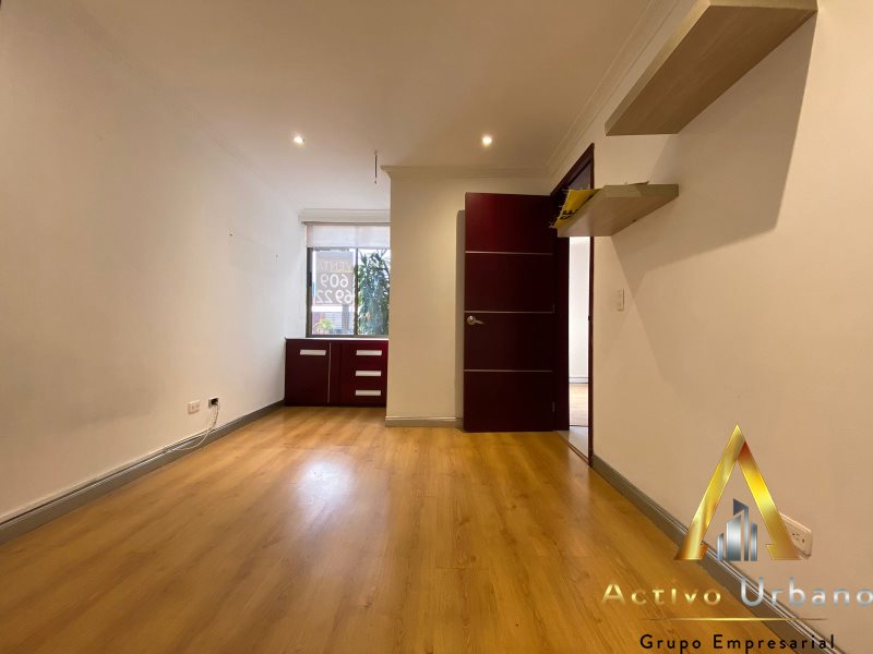 foto_104227_901271444_5697669278_ss