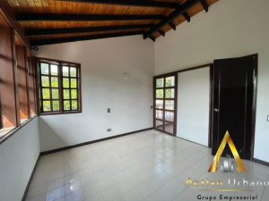 foto_104581_901271444_0394345945_ss