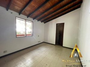 foto_104581_901271444_0413549891_ss