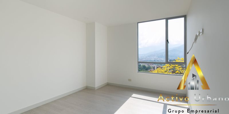 foto_104581_901271444_1351499221_ss