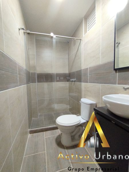 foto_104581_901271444_7923532483_ss