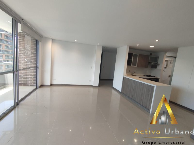 foto_104581_901271444_7964201260_ss