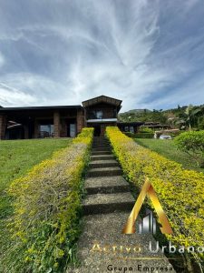 foto_104581_901271444_8196126713_ss