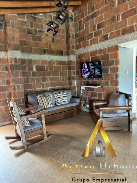 foto_104581_901271444_8201905272_ss