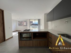 foto_104581_901271444_8262466805_ss