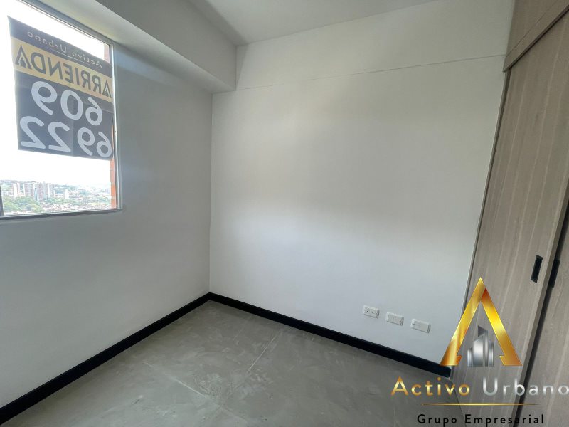 foto_104581_901271444_9691604129_ss