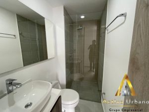 foto_104586_901271444_0463431112_ss