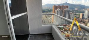 foto_104586_901271444_1847337142_ss