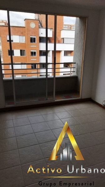 foto_104586_901271444_1888064970_ss