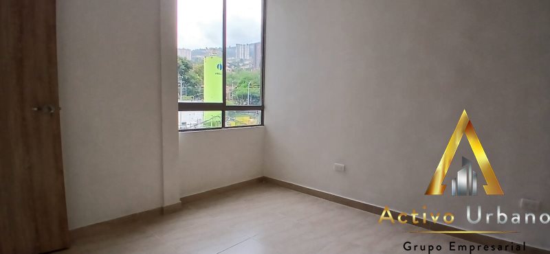 foto_104586_901271444_3819620369_ss