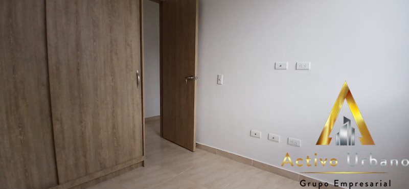 foto_104586_901271444_3826921210_ss