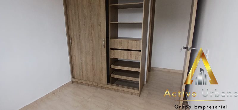 foto_104586_901271444_3827213210_ss