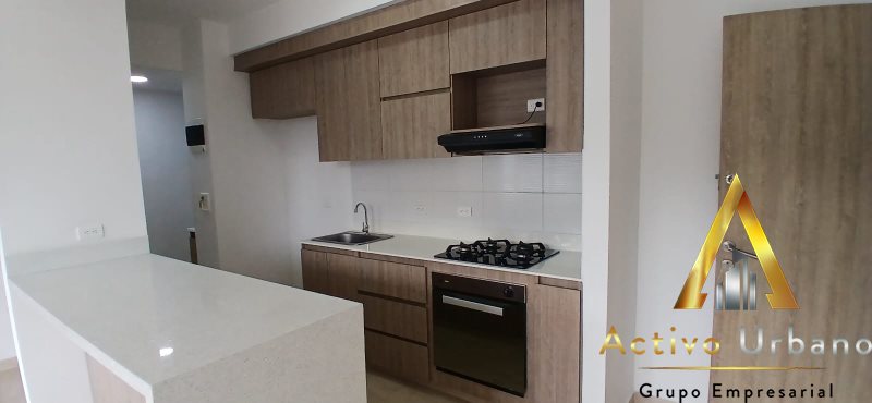 foto_104586_901271444_3850769419_ss