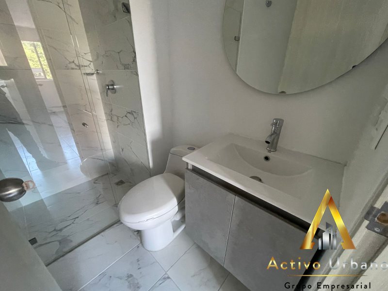 foto_104586_901271444_4809225413_ss