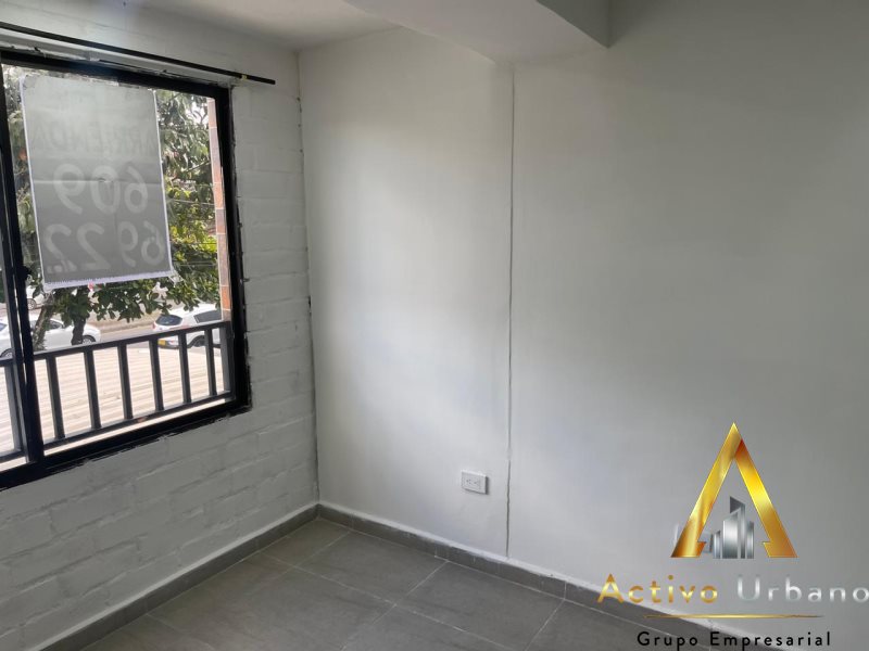 foto_104586_901271444_5334190003_ss