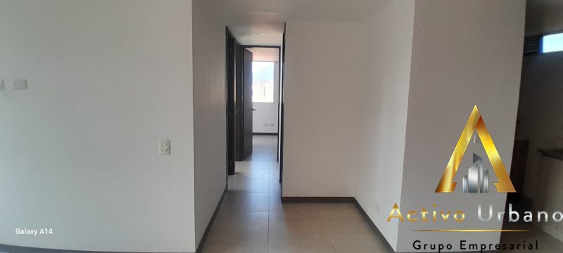 foto_104586_901271444_5935784305_ss