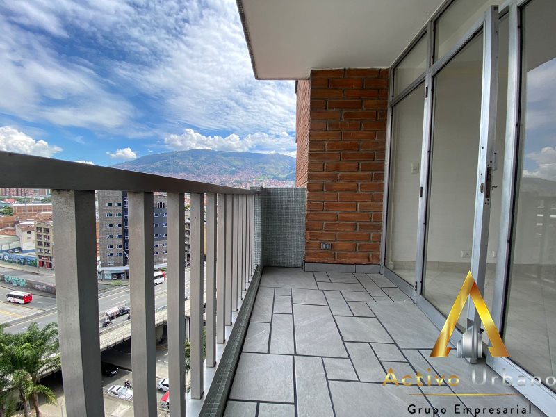 foto_104586_901271444_6825100663_ss