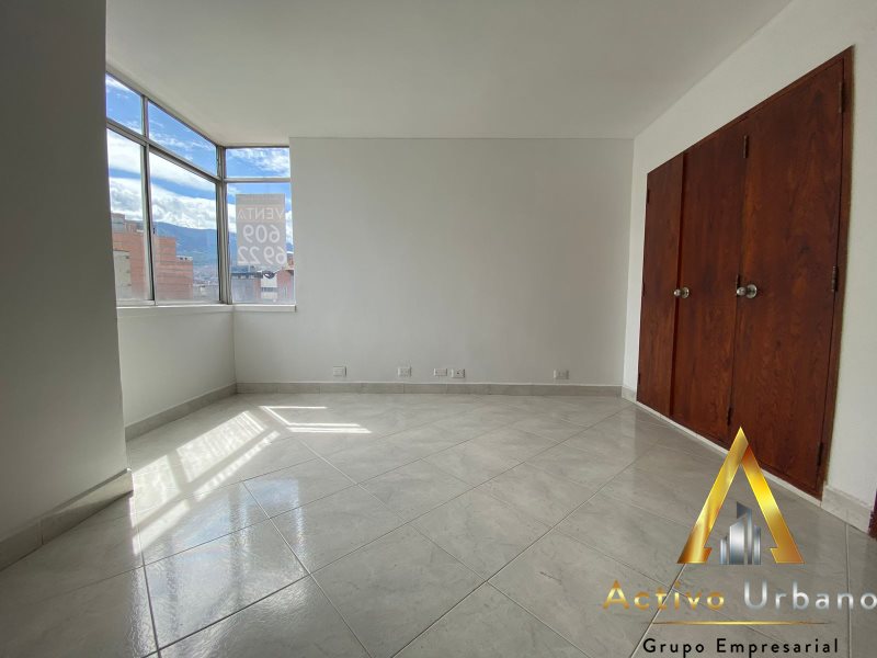 foto_104586_901271444_6840889260_ss