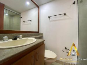 foto_104586_901271444_6848513360_ss