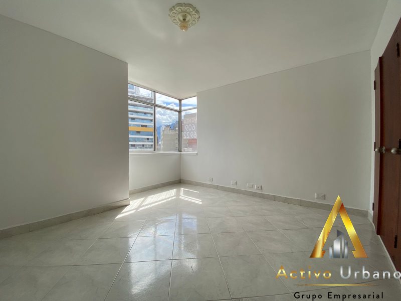 foto_104586_901271444_6866513605_ss