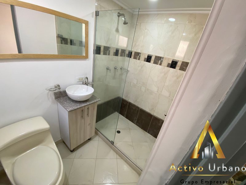 foto_104586_901271444_7567129654_ss