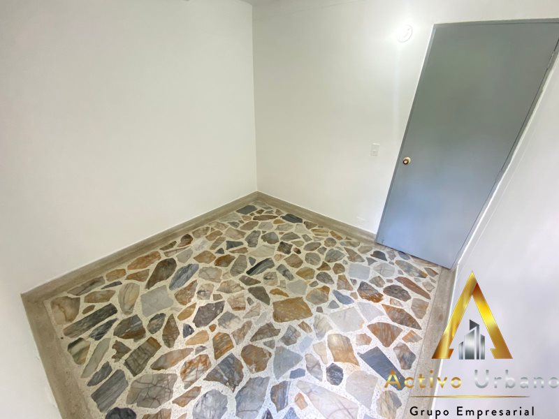 foto_104586_901271444_7571834005_ss