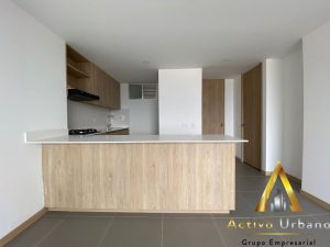 foto_104586_901271444_7577089617_ss