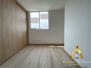 foto_104586_901271444_7623445964_ss