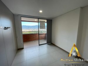 foto_104586_901271444_7638055950_ss