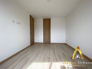 foto_104586_901271444_7648512774_ss