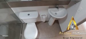 foto_104586_901271444_7856539008_ss