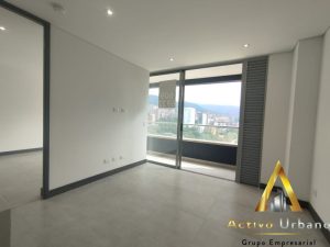 foto_104586_901271444_8204396051_ss