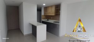 foto_104586_901271444_8336222511_ss