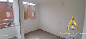 foto_104586_901271444_8424150399_ss