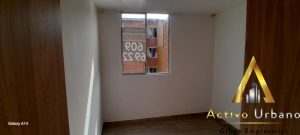 foto_104586_901271444_8425532923_ss