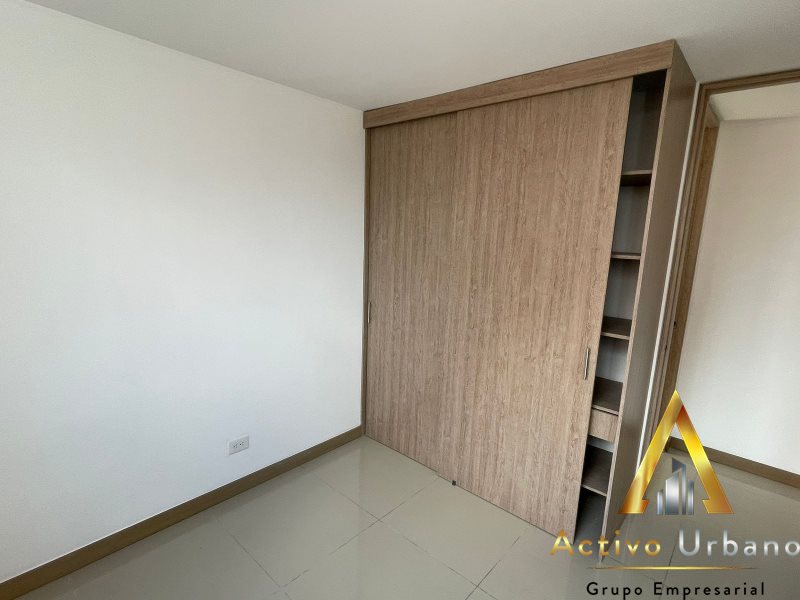 foto_104586_901271444_8437179463_ss