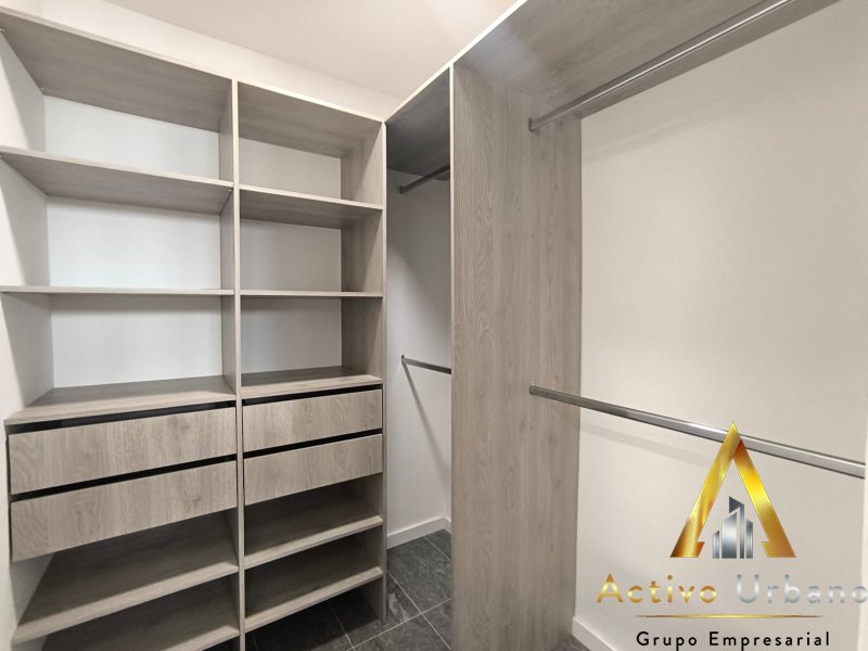 foto_104782_901271444_0122022967_ss