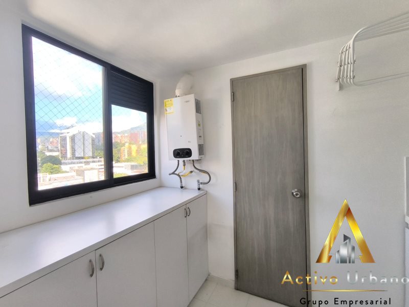 foto_104782_901271444_0128430287_ss