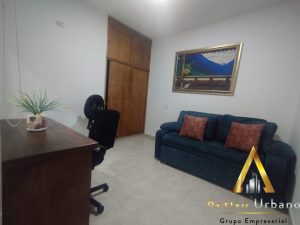 foto_104782_901271444_0174115036_ss