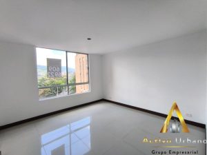 foto_104782_901271444_0198724391_ss