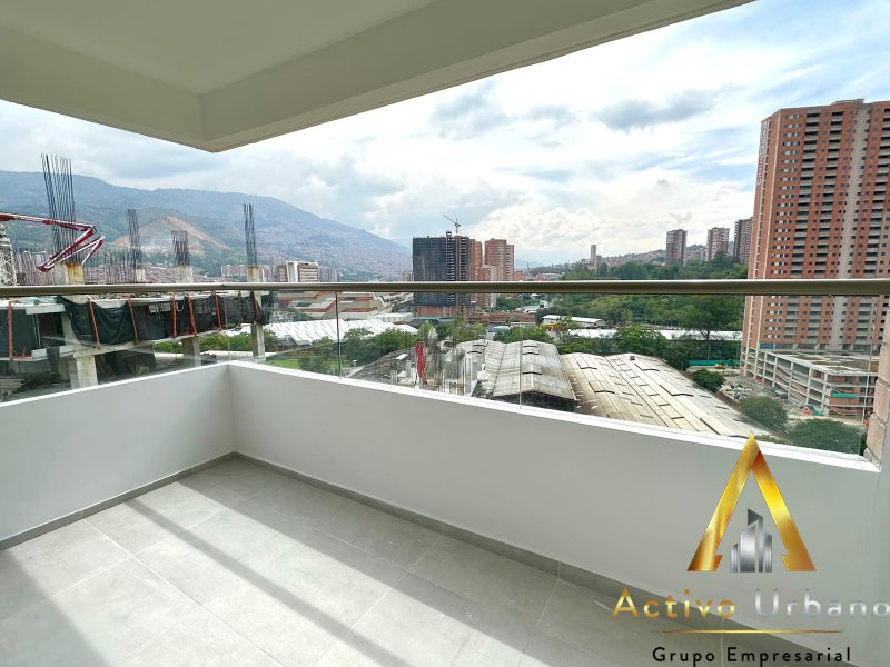 foto_104782_901271444_0579029817_ss