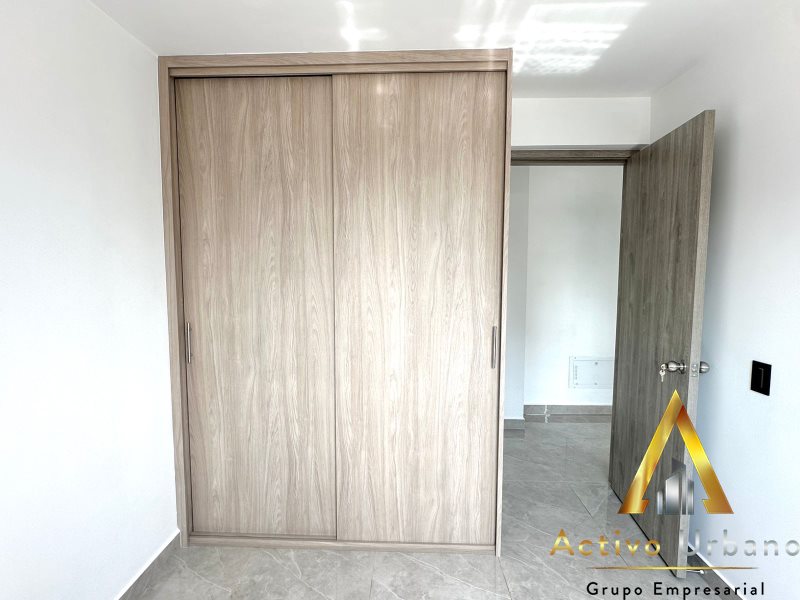 foto_104782_901271444_0667261710_ss