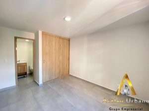 foto_104782_901271444_1810174692_ss