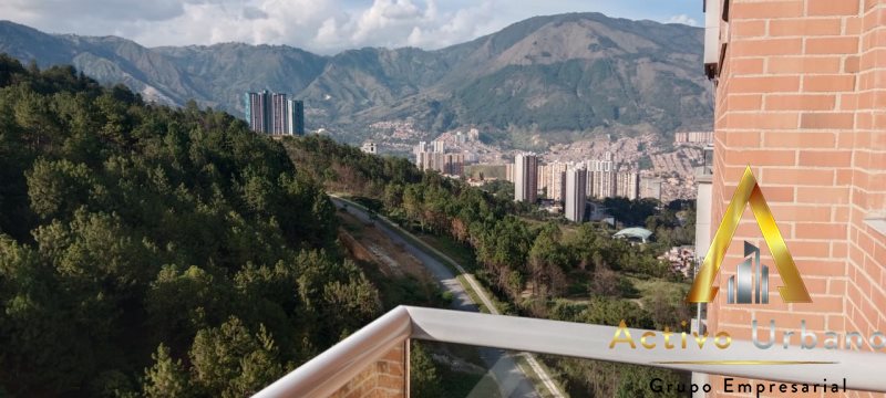 foto_104782_901271444_1907928862_ss