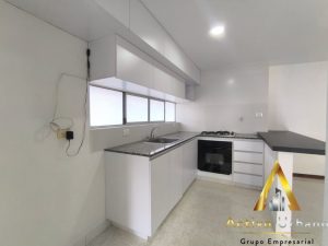 foto_104782_901271444_3251236724_ss