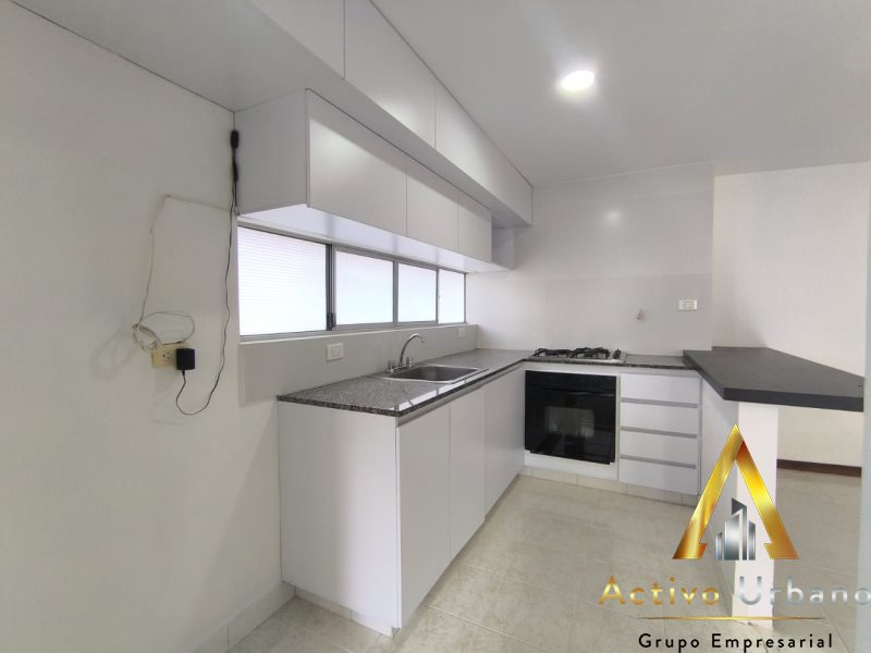 foto_104782_901271444_3251236724_ss