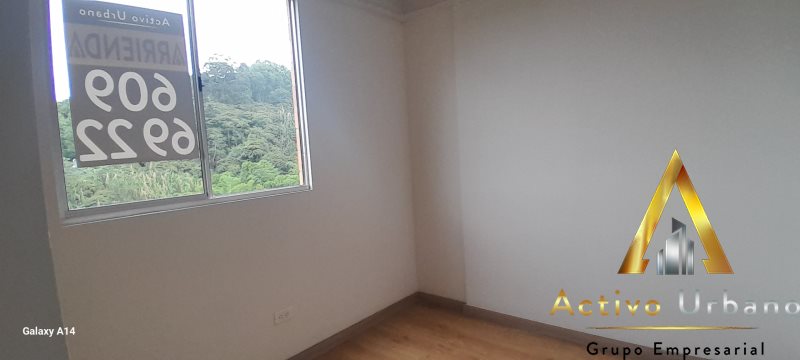 foto_104782_901271444_4216617597_ss