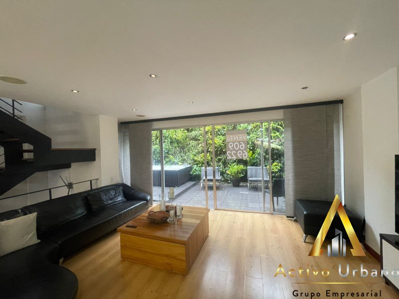 foto_104782_901271444_4299001363_ss