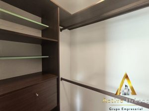 foto_104782_901271444_4564568582_ss